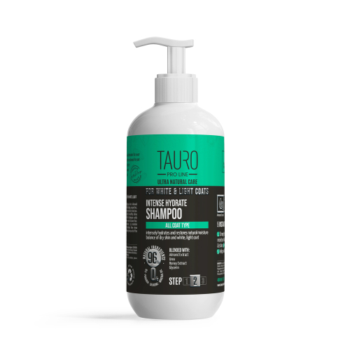 Ultra Natural Care for White and Light Coats Интенсивно увлажняющий шампунь для шерсти и кожи собак и кошек белого, светлого окраса